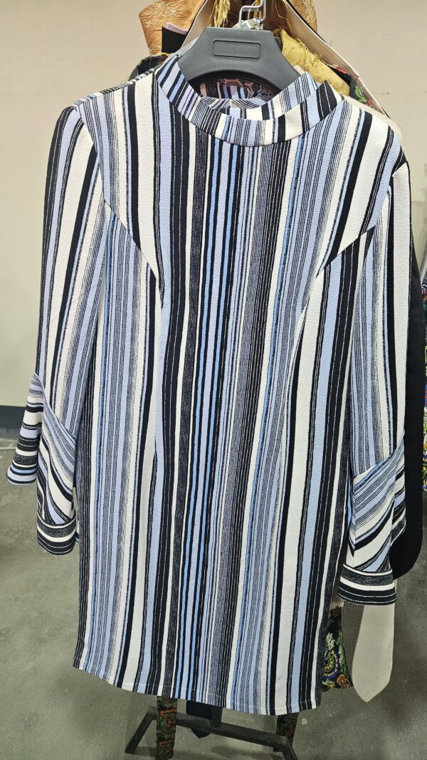 Women’s Printed Ruffle Sleeve Dress